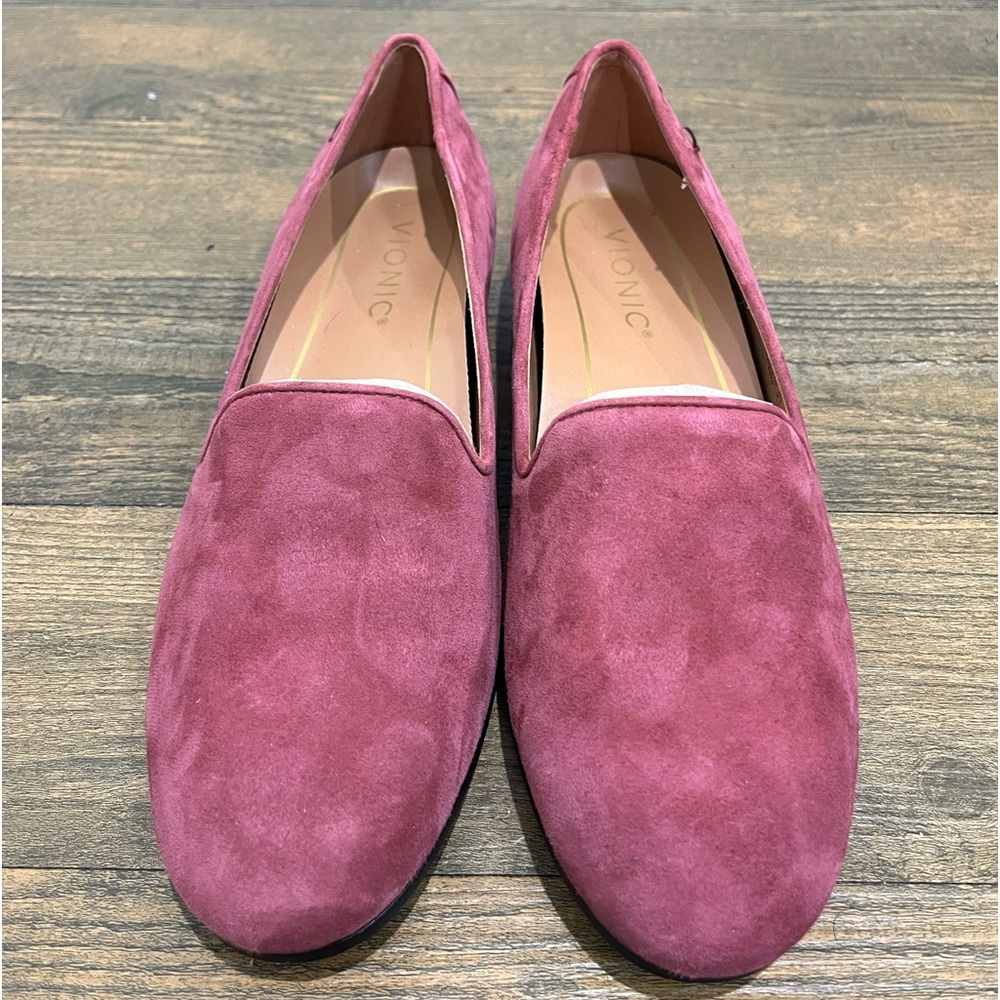 Vionic‎ Mulberry Suede Loafers Sz. 6 NWOB - Picture 5 of 10